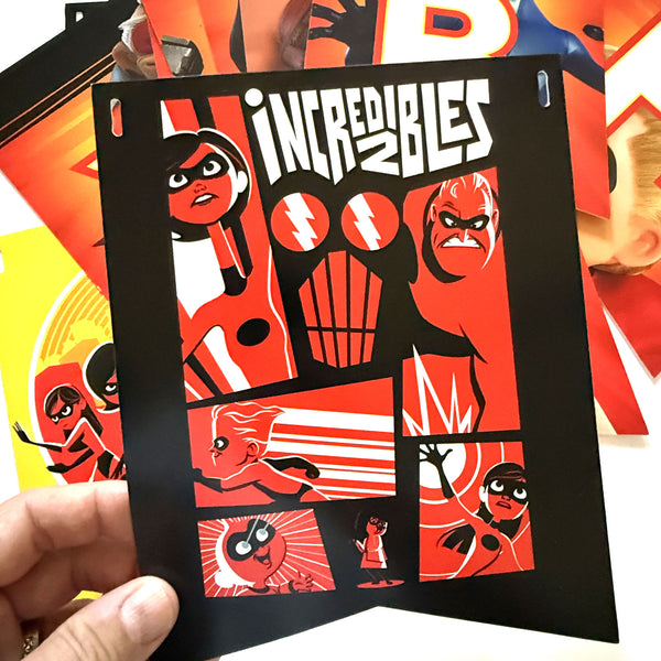 Incredibles 2 jointed flag banner – alternate view of the flag panels