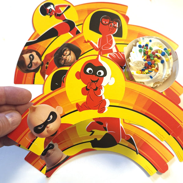 Incredibles 2 cupcake wrappers – alternate view of the wrap designs