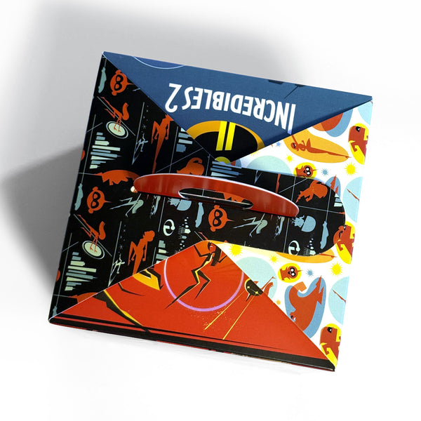 Incredibles 2 favor box – top view of the locking lid